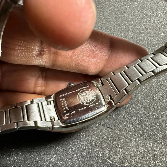 citizen Eco Drive Ladies Cocktail Watch Silvertone Diamond Dial B023-S058112 - Picture 9 of 11